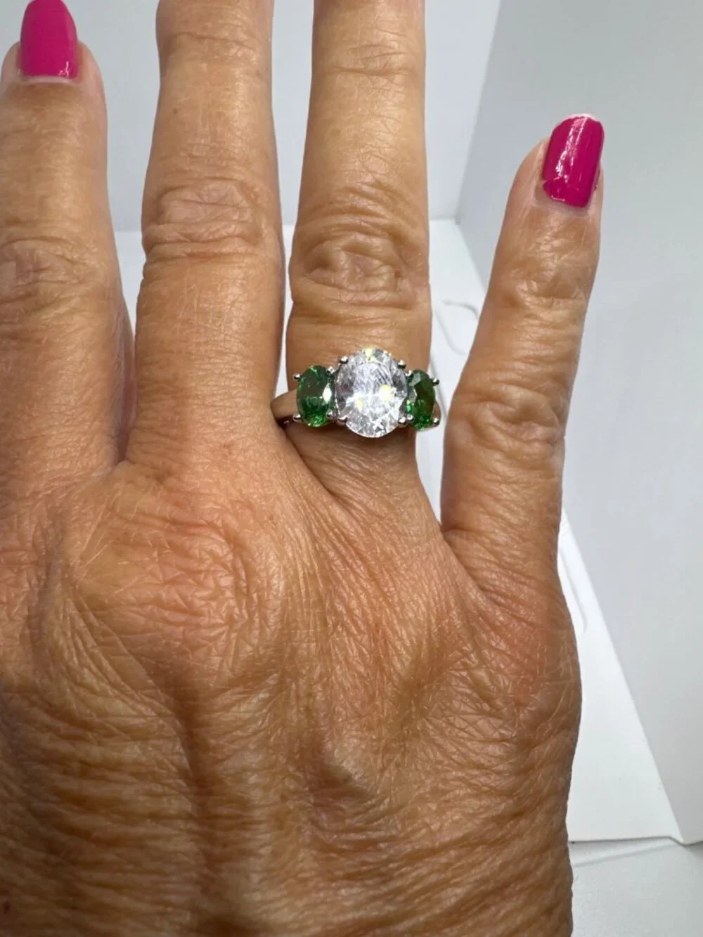 925 Sterling Silver CZ Three Stone Ring Clear Green Cubic Zirconia Sz 8 Cocktail